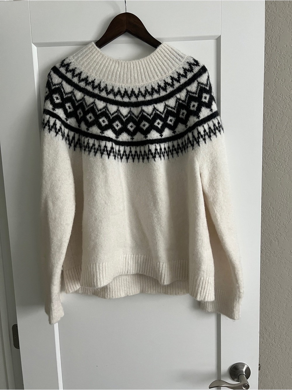Banana Republic Cream Fair Isle Crewneck Sweater with Black Pattern